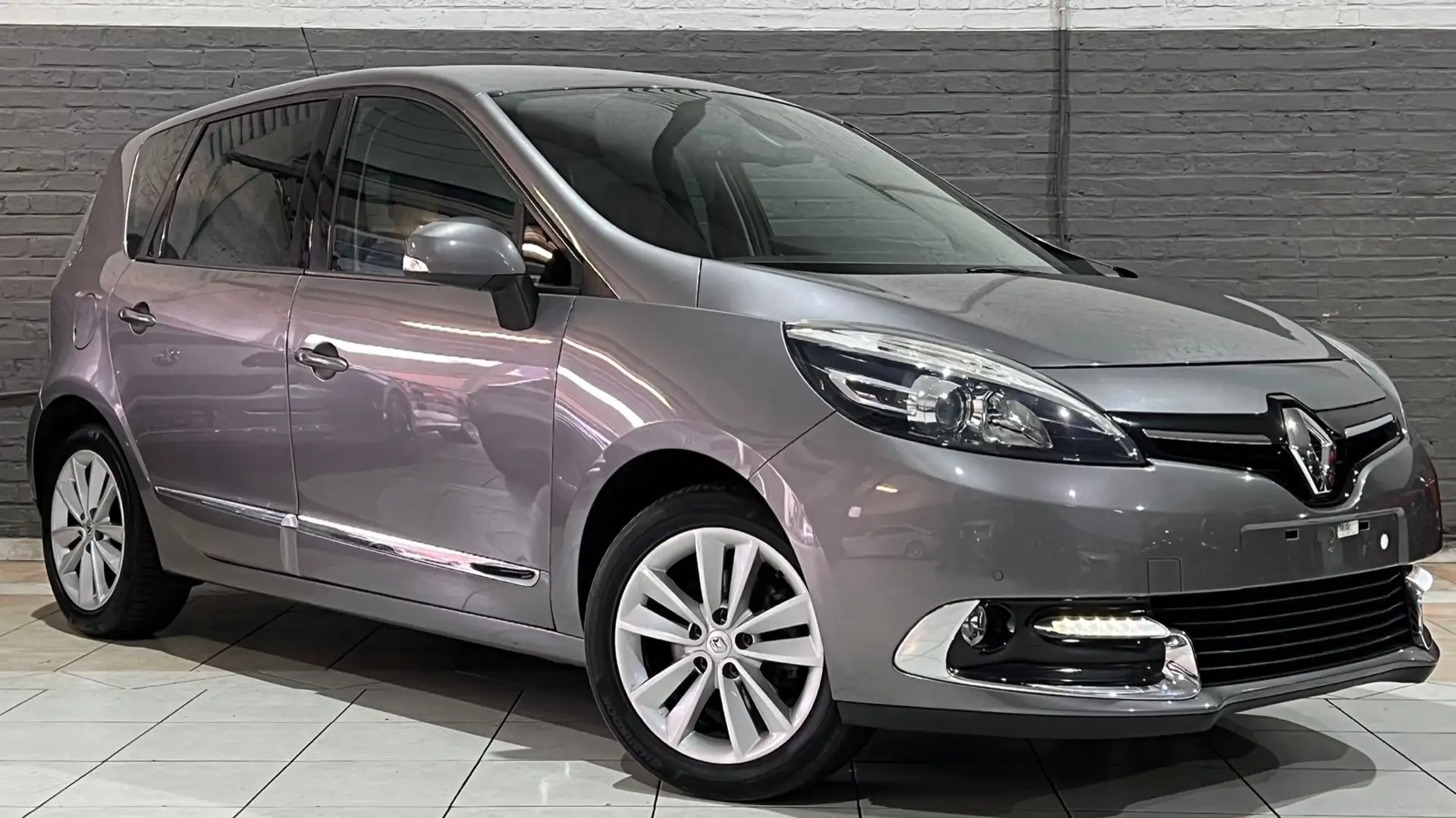 Renault Scenic 1.5 dCi Bose Edition EDC Gris - 2