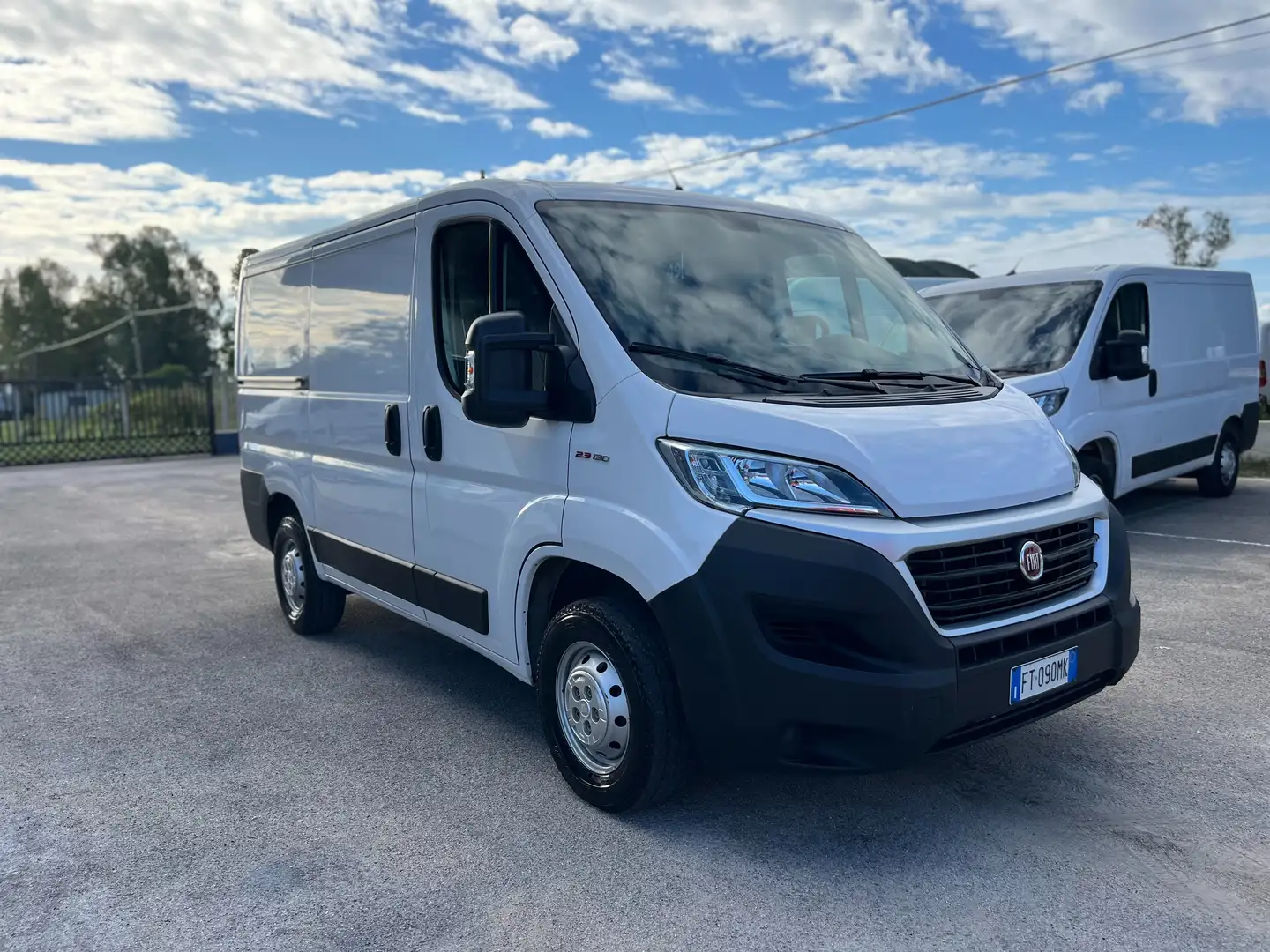 Fiat Ducato (PC) 30 Ch1 / L1H1 2.3 Multijet 16v 130cv FURGONE Bianco - 2