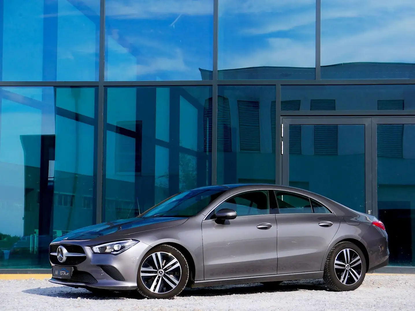 Mercedes-Benz CLA 180 d Aut. *LED High Performance - Rückfahrkamera* Argent - 1