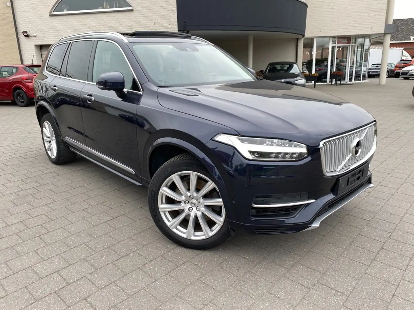 Volvo XC90 XC90 T8 AWD Twin Engine Geartronic Inscription Zwart - 1