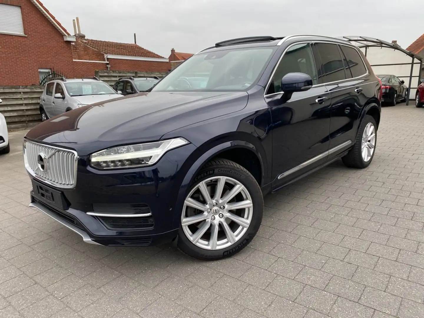 Volvo XC90 XC90 T8 AWD Twin Engine Geartronic Inscription Zwart - 2