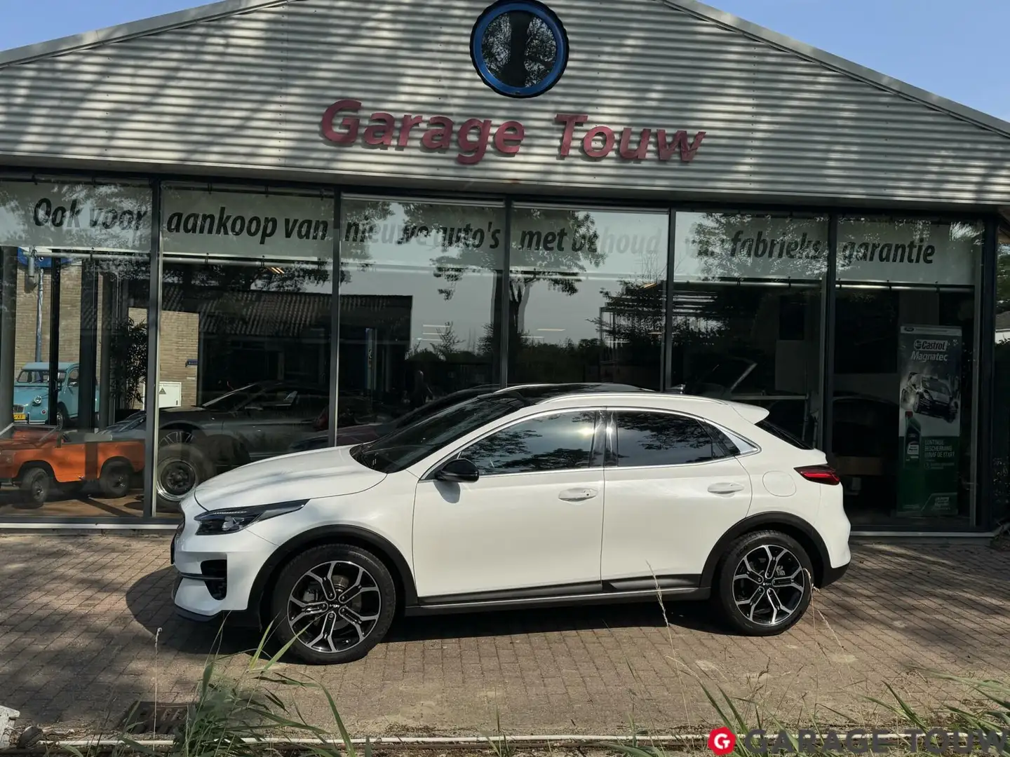 Kia XCeed 1.5 T-GDI MHEV Black Edition Orig. NL Wit - 2