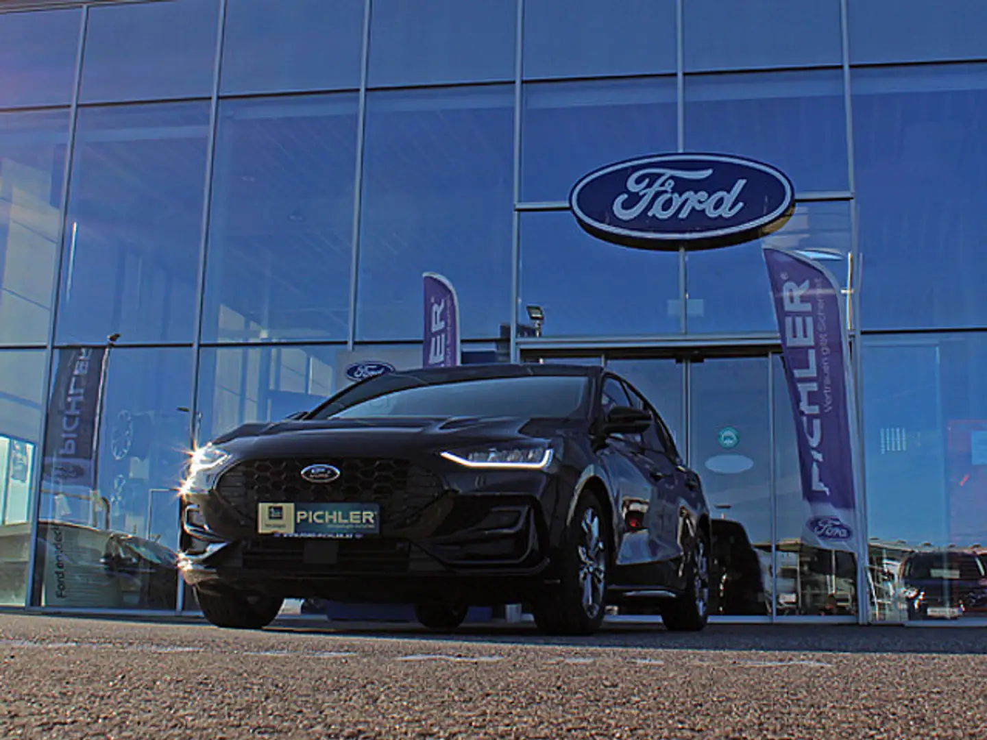 Ford Focus ST-Line X 1,0 EcoBoost 125PS WOW AKTION Negro - 2
