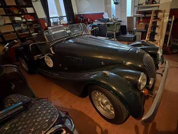 Plus V8 2-seater