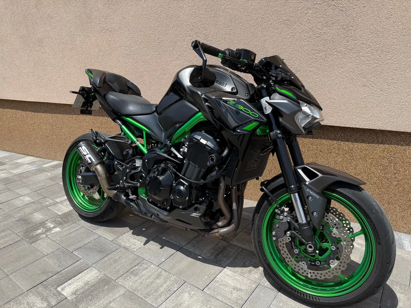 Kawasaki Z 900 Schwarz - 1