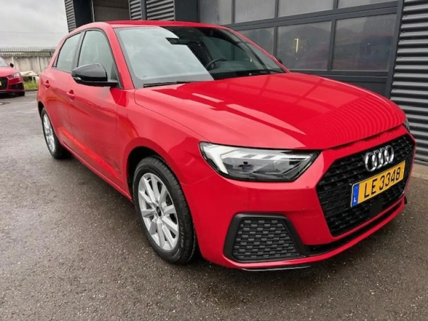 Audi A1 30 TFSI Sportback S tronic Rouge - 1