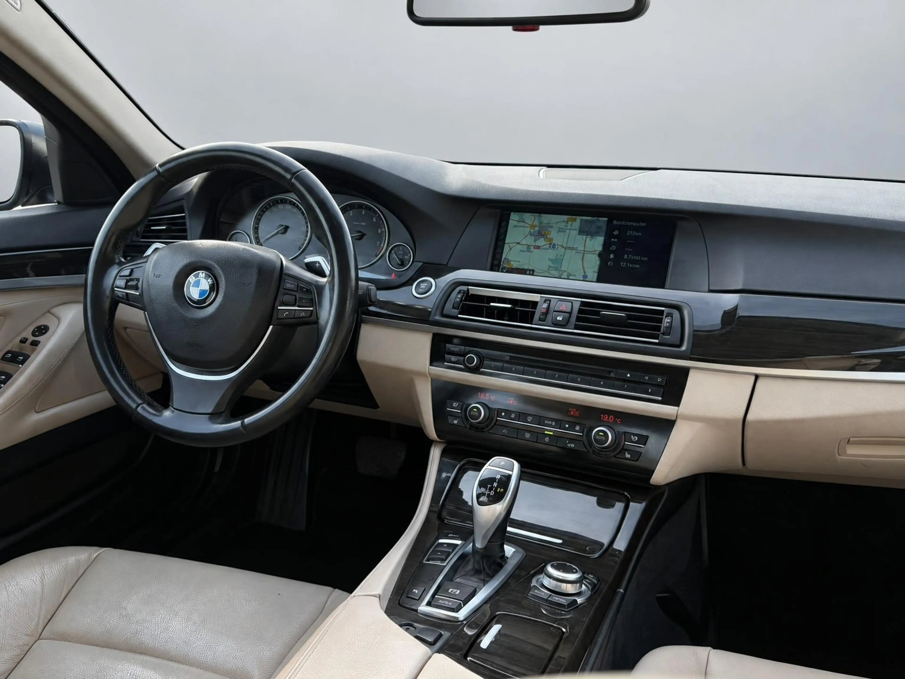 BMW 528 5-serie 528i High Executive CAMERA - LEER - STOELV — photo 14