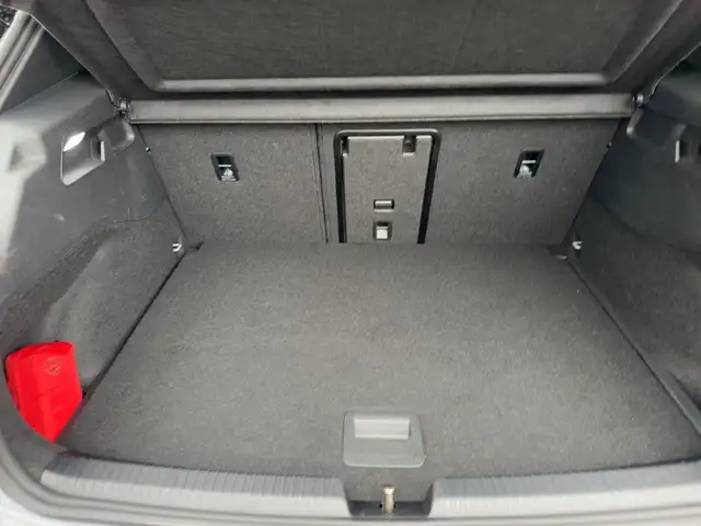 Volkswagen ID.3 view 14