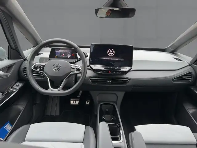 Volkswagen ID.3 view 9