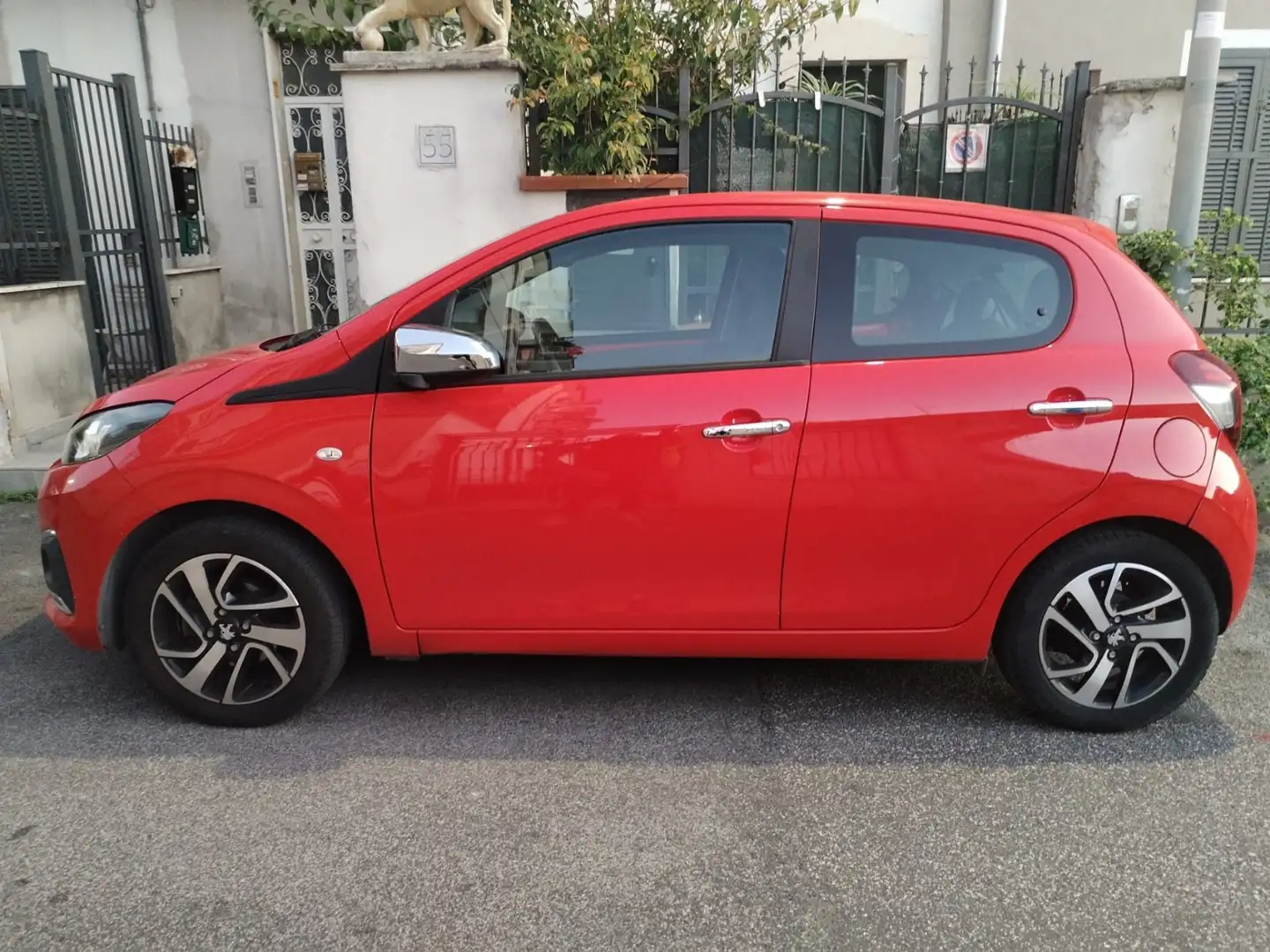 Peugeot 108 5p 1.0 vti Allure Top! s&s - 2