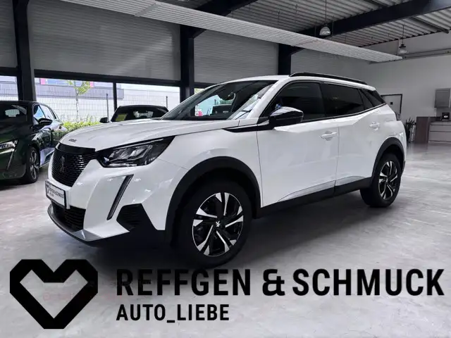 Peugeot 2008 ALLURE PACK KLIMA+NAVI+LED+KAMERA+1.HD+TÜV+