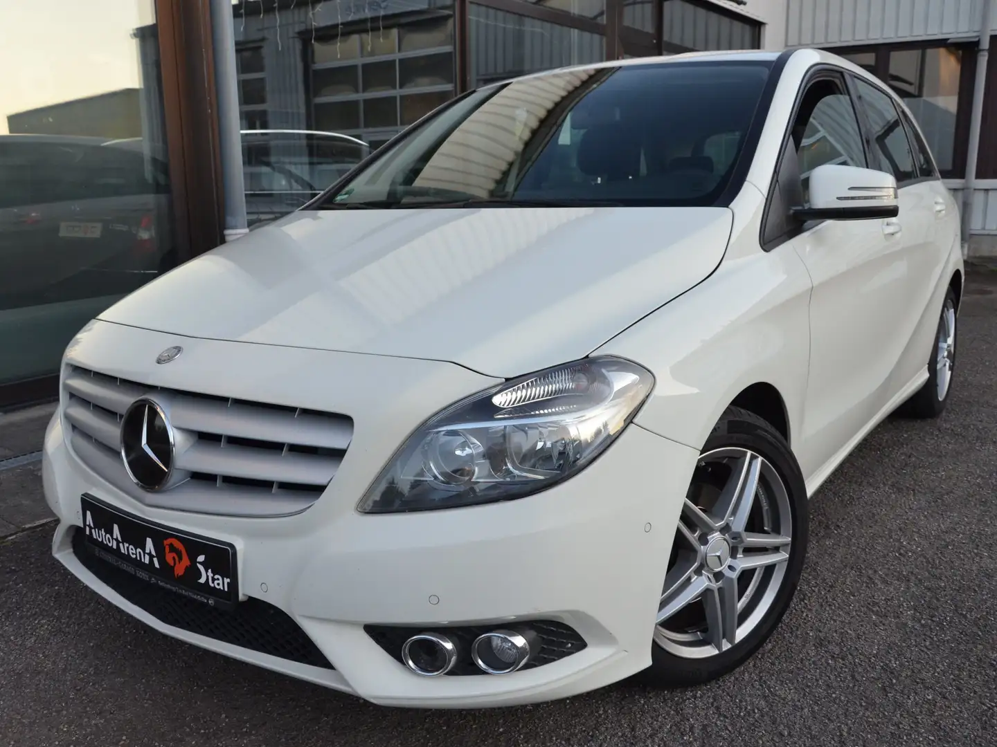 Mercedes-Benz B 180 B 180 CDI,Alu,Airbag,Klima,PDC,Shz,Tel,CD-Rad Weiß - 1