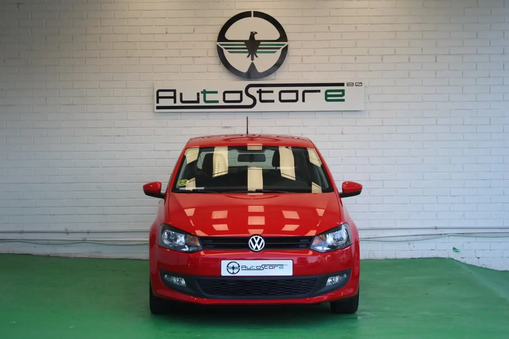 Volkswagen Polo 1.6 TDI 90cv Advance Rojo - 2