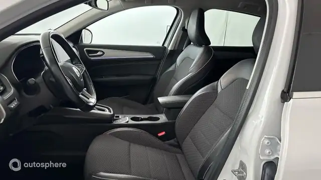 Renault Arkana view 12