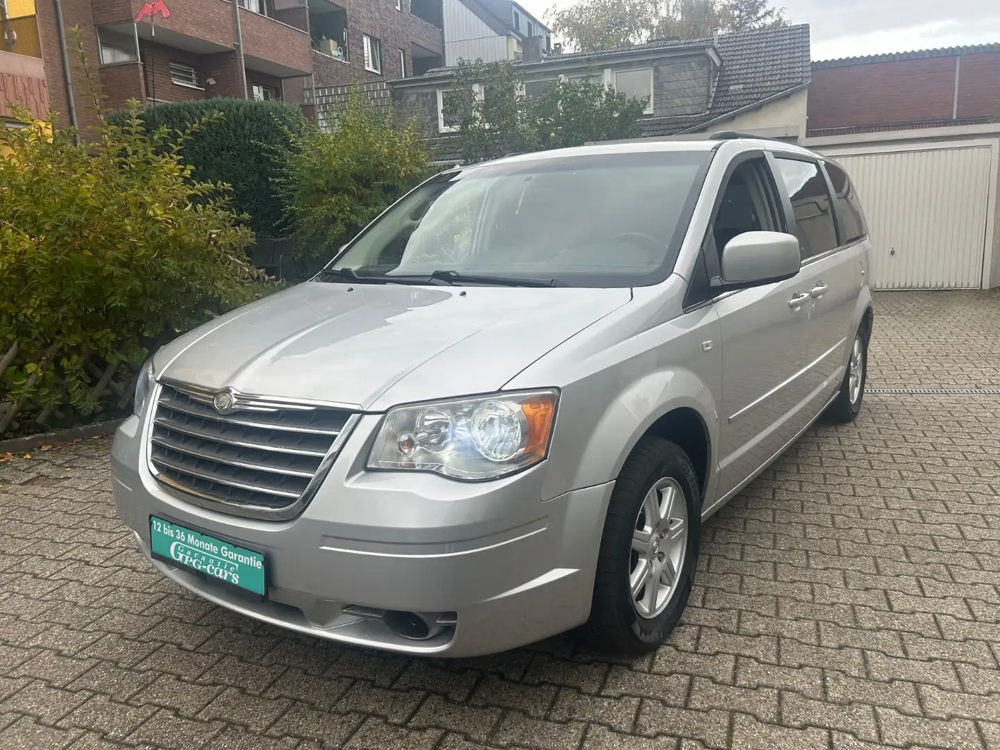 Chrysler Grand Voyager Limited AUT., 7-SITZER, *TÜV NEU* Silber - 1