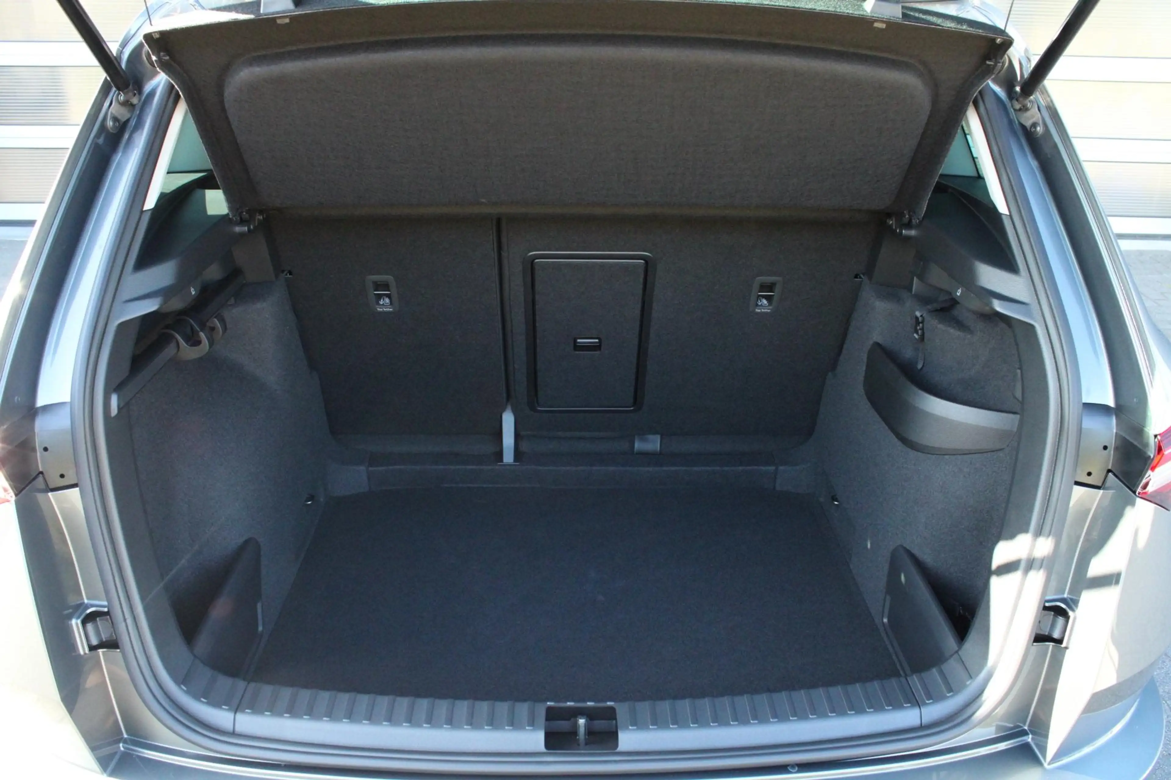 Skoda Karoq 1.0 TSI 115pk Business Edition | Trekhaak Uitklapb — photo 15