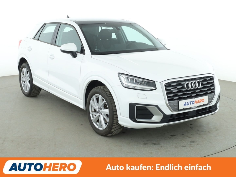 Audi Q2 40 TFSI quattro Sport Aut.*NAVI*LED*TEMPO*CAM*PDC* — photo 8