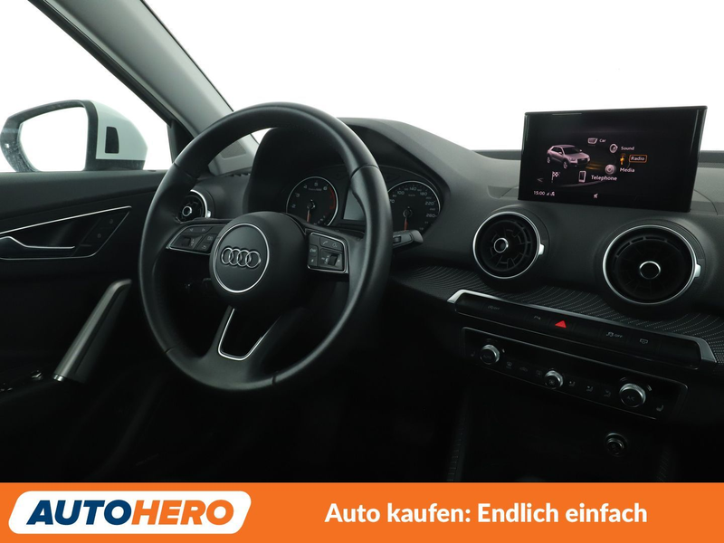 Audi Q2 40 TFSI quattro Sport Aut.*NAVI*LED*TEMPO*CAM*PDC* — photo 13