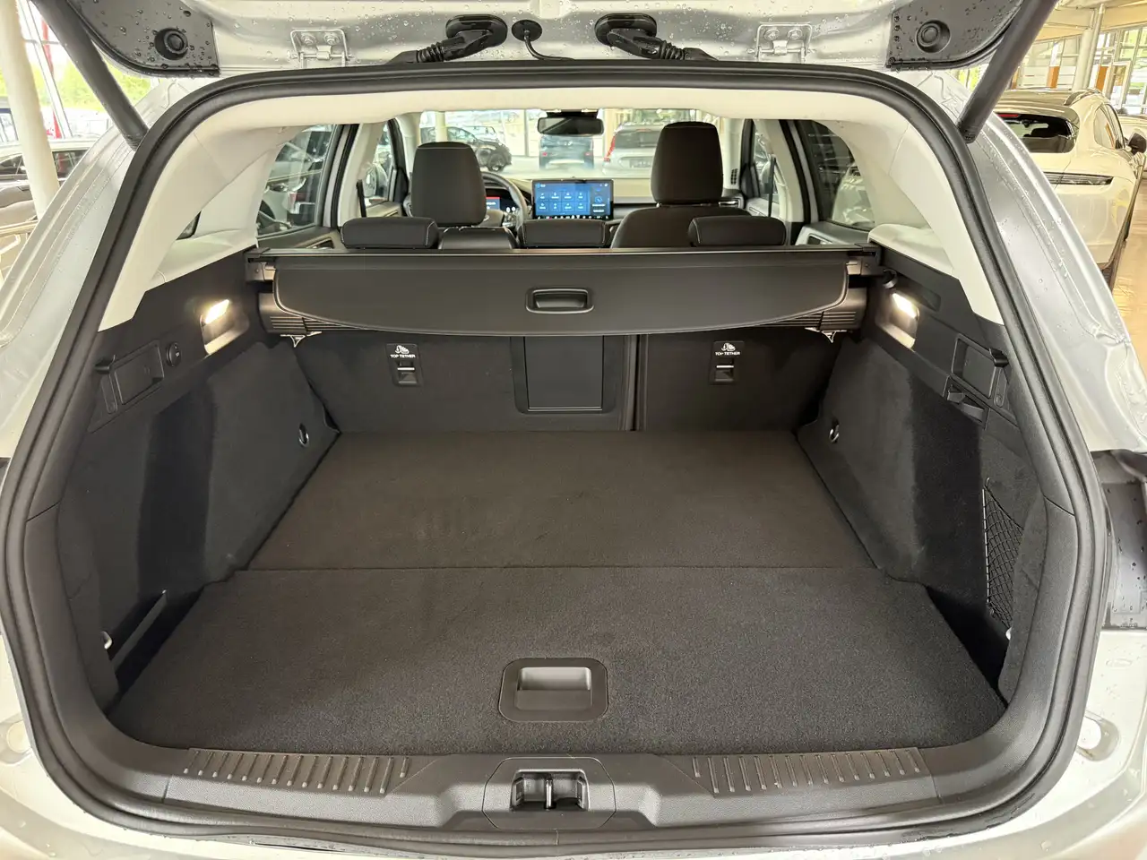 Ford Focus Ecoboost Hybrid Active X LHZ SH GJR AHK TW, миниатюра 29
