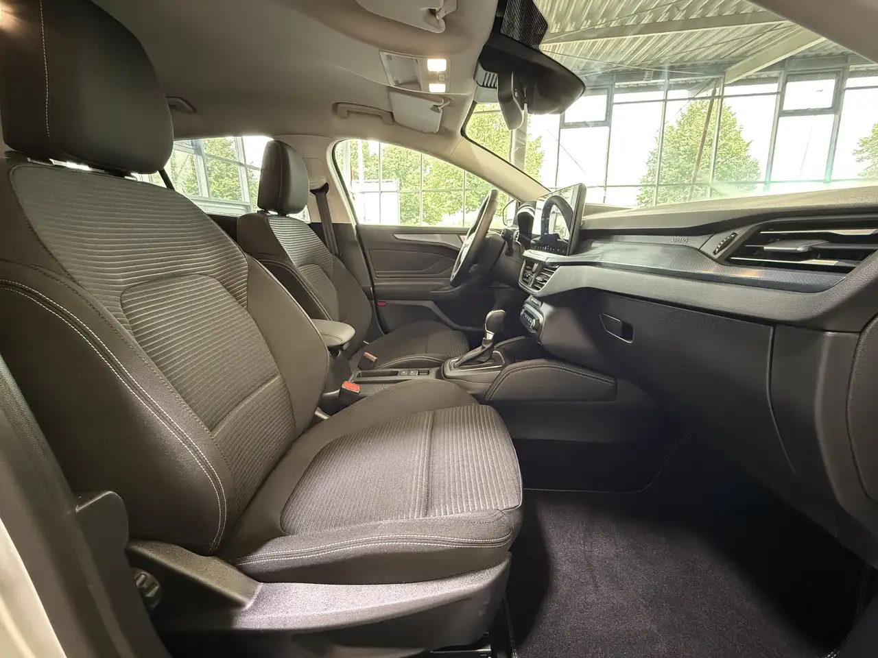 Ford Focus Ecoboost Hybrid Active X LHZ SH GJR AHK TW, миниатюра 16