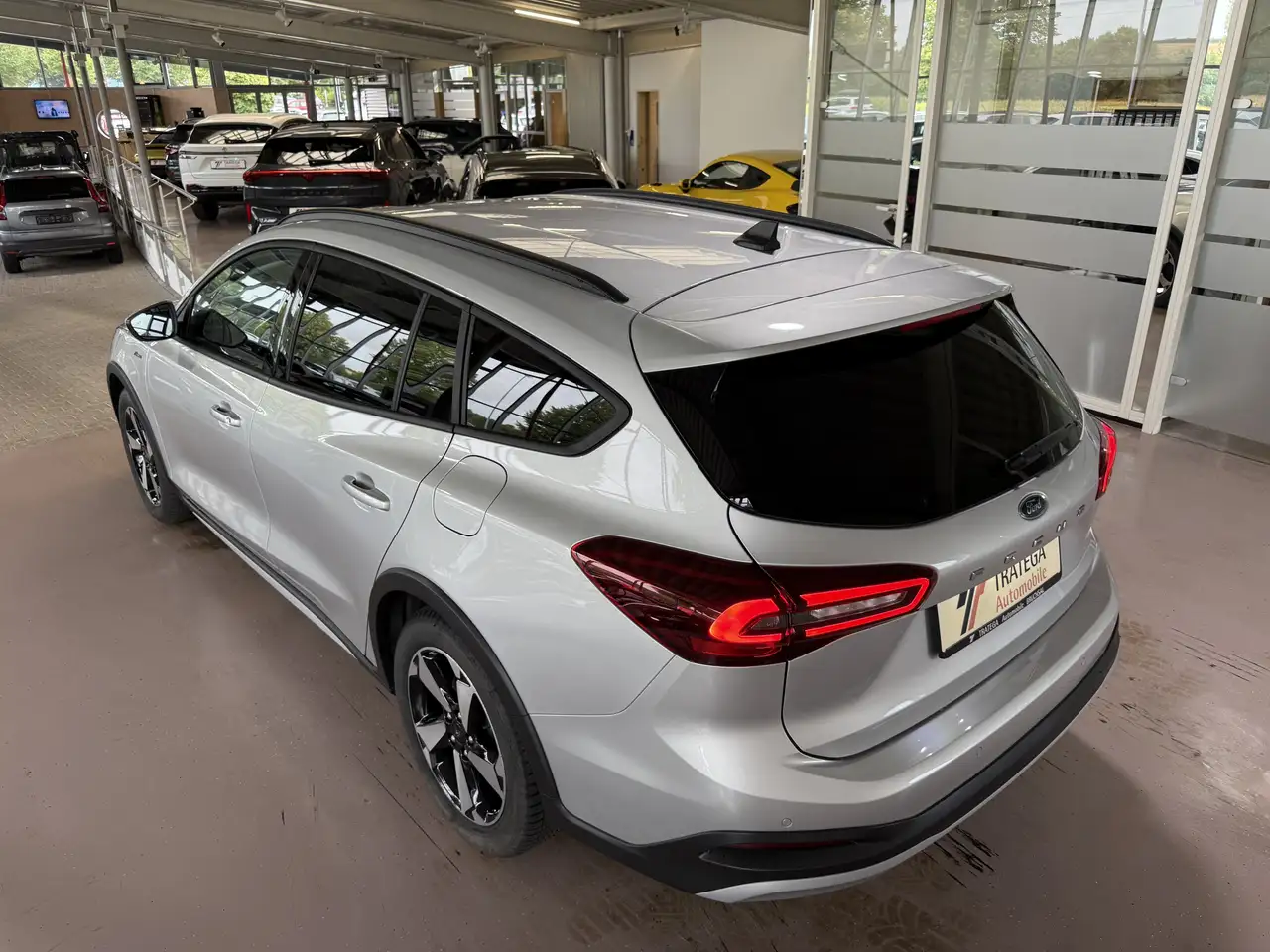 Ford Focus Ecoboost Hybrid Active X LHZ SH GJR AHK TW, миниатюра 11