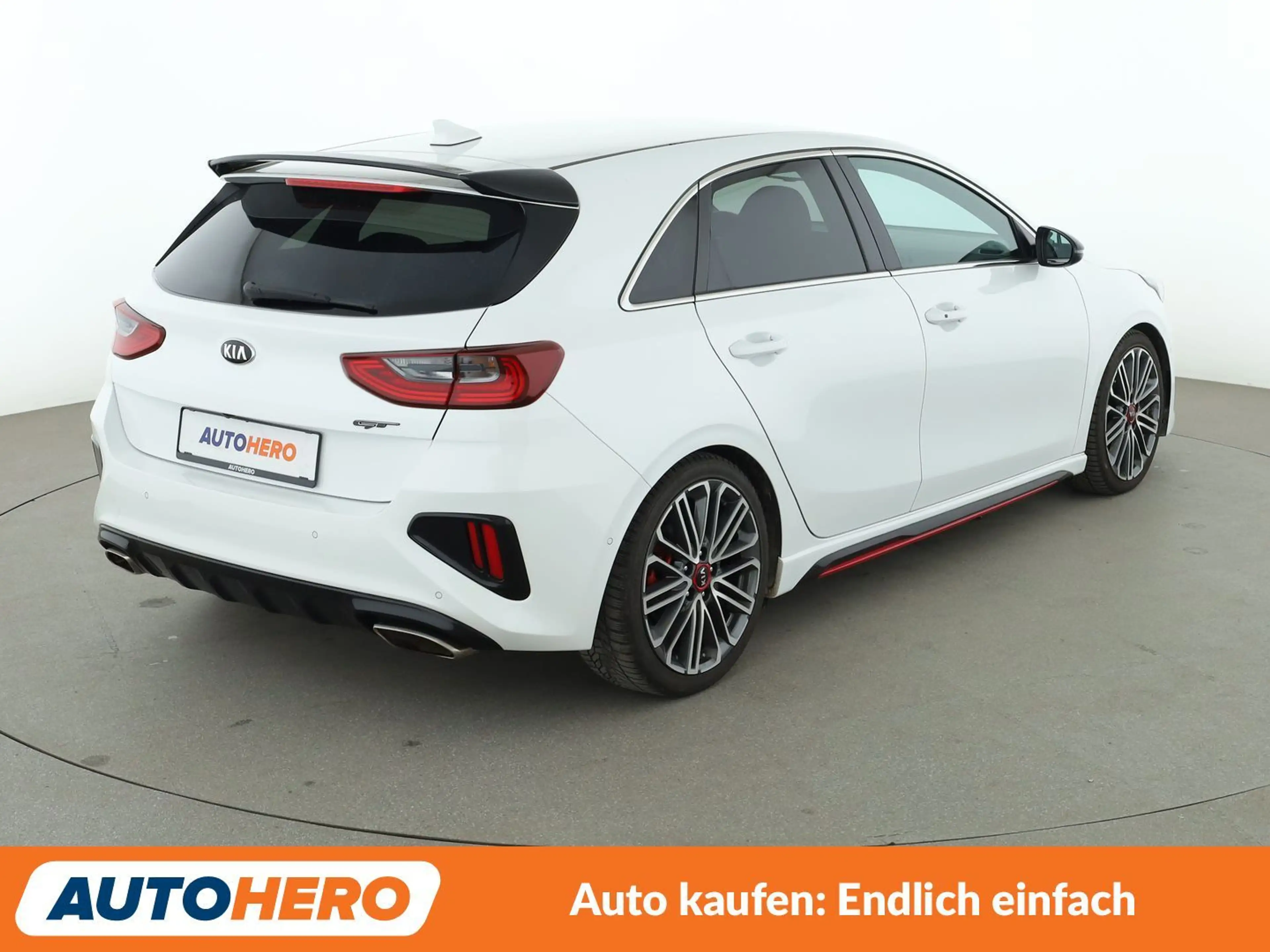 Kia Ceed / cee'd 1.6 TGDI GT *NAVI*VC*LED*TEMPO*CAM*PDC*SHZ*ALU* — photo 6