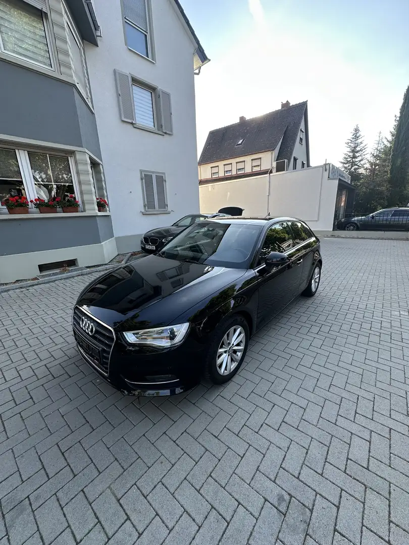 Audi A3 1.6 TDI Attraction - 2