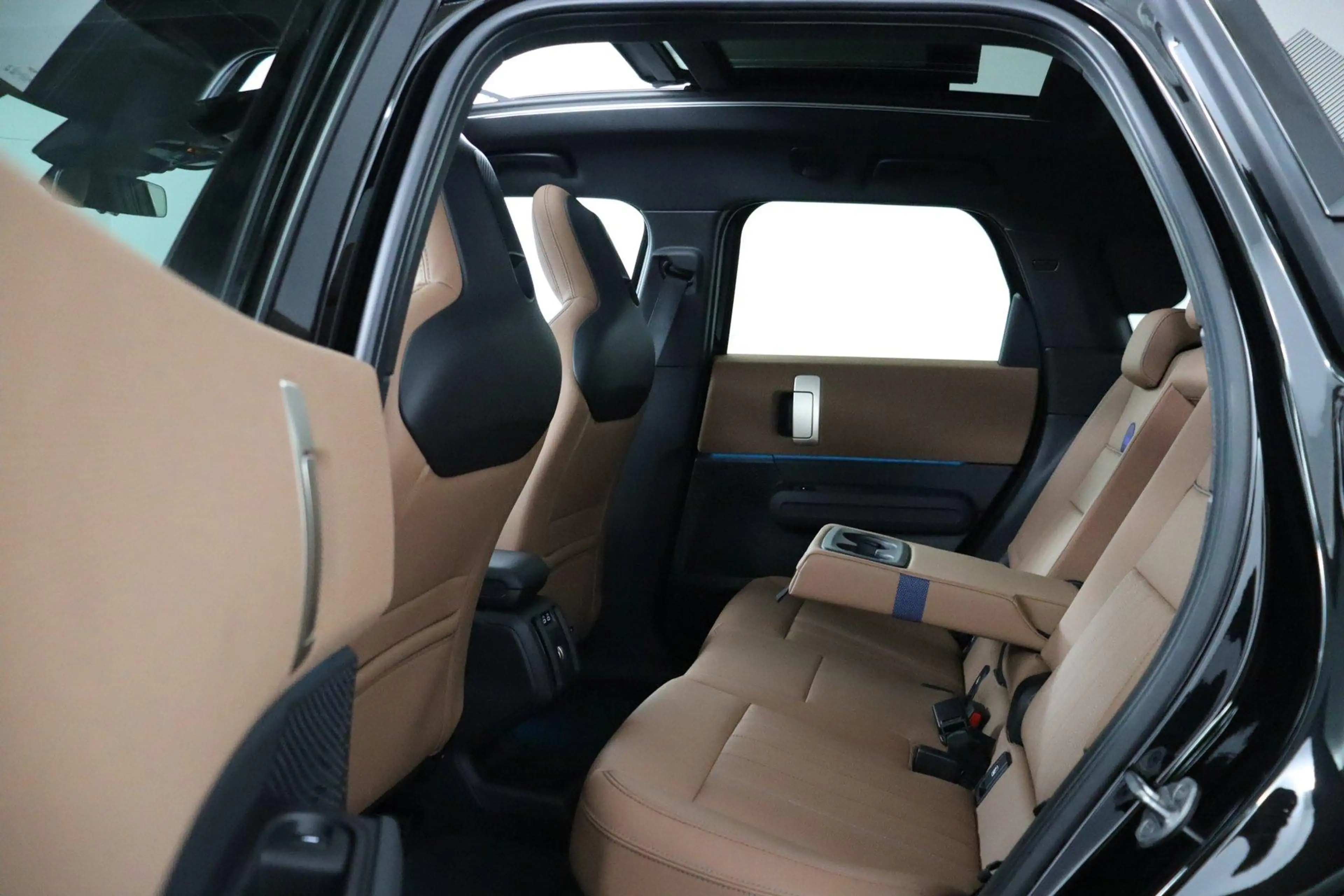 MINI Countryman E Favoured M 66.5 kWh | Pakket M | Head Up | Panoram — photo 15
