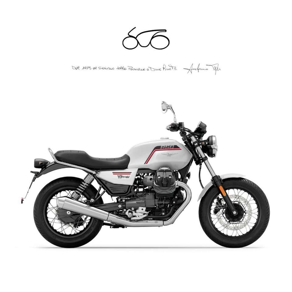 Moto Guzzi V 7 SPECIAL
