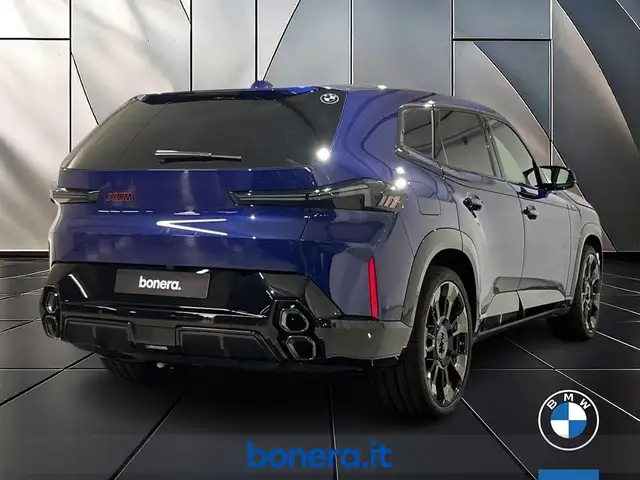 BMW XM view 5