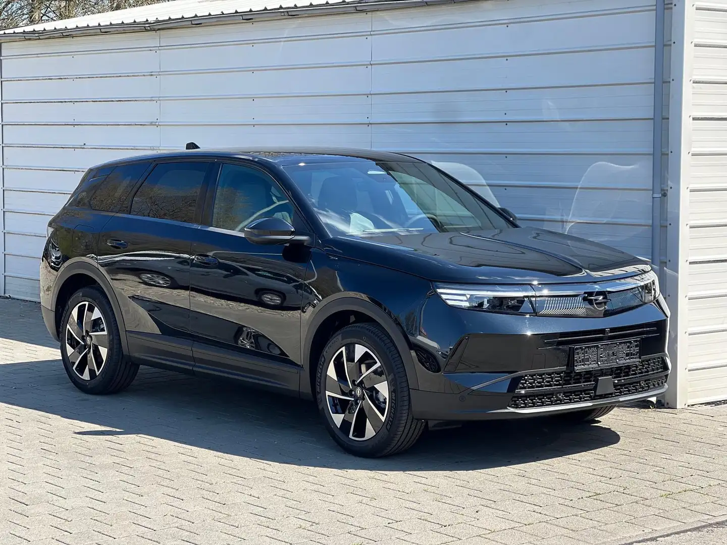 Opel Grandland GS MHEV e-DCT *360°*ACC*HUD*Matrix 100 kW (136 ... Schwarz - 1