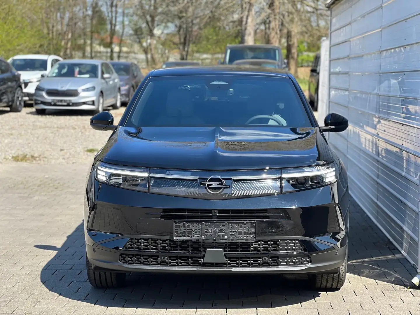 Opel Grandland GS MHEV e-DCT *360°*ACC*HUD*Matrix 100 kW (136 ... Schwarz - 2