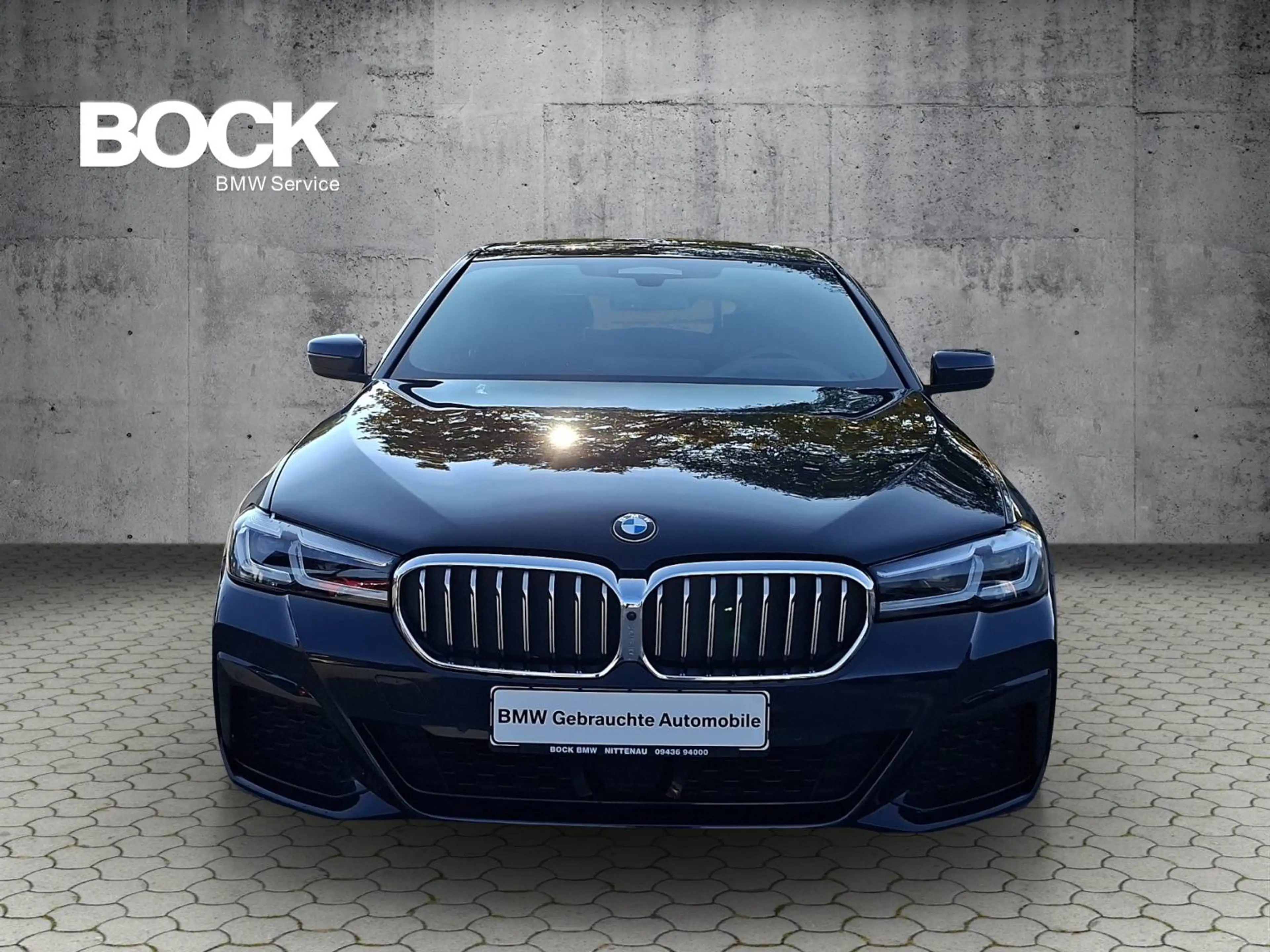 BMW 520 i M-Sportpaket/Head-Up/Komfortsitze — photo 2
