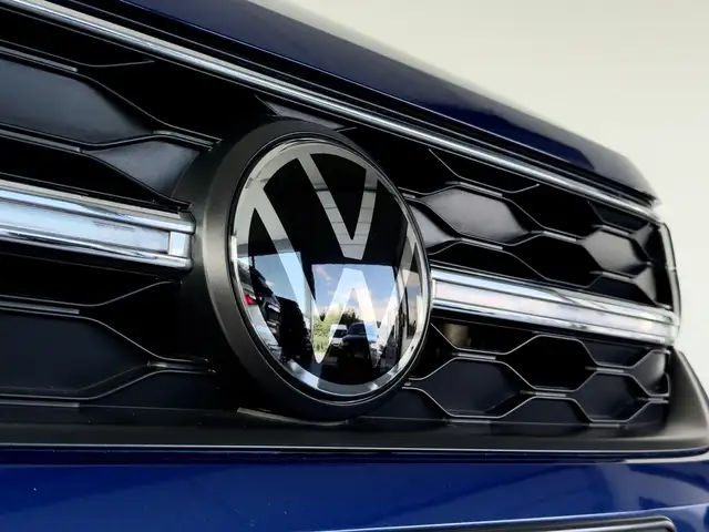 Volkswagen Taigo view 4