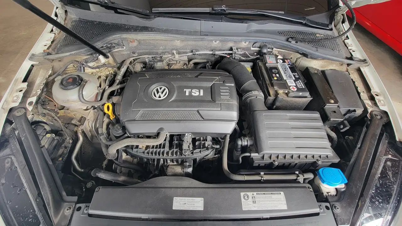 Volkswagen Golf снимка Volkswagen Golf