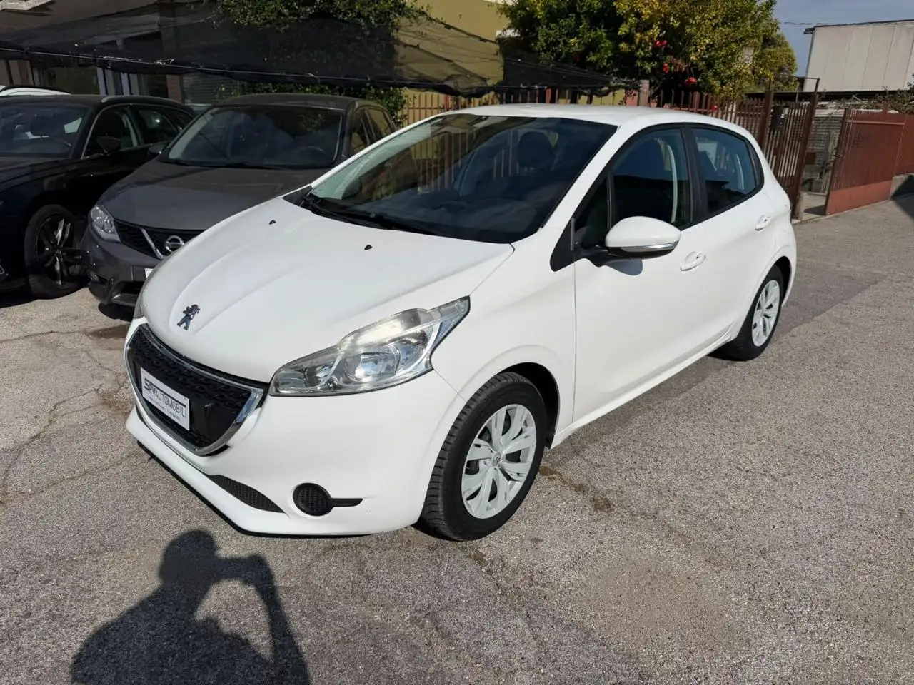 Peugeot 208 88000 KM PureTech 68 5 porte — photo 1 of 11