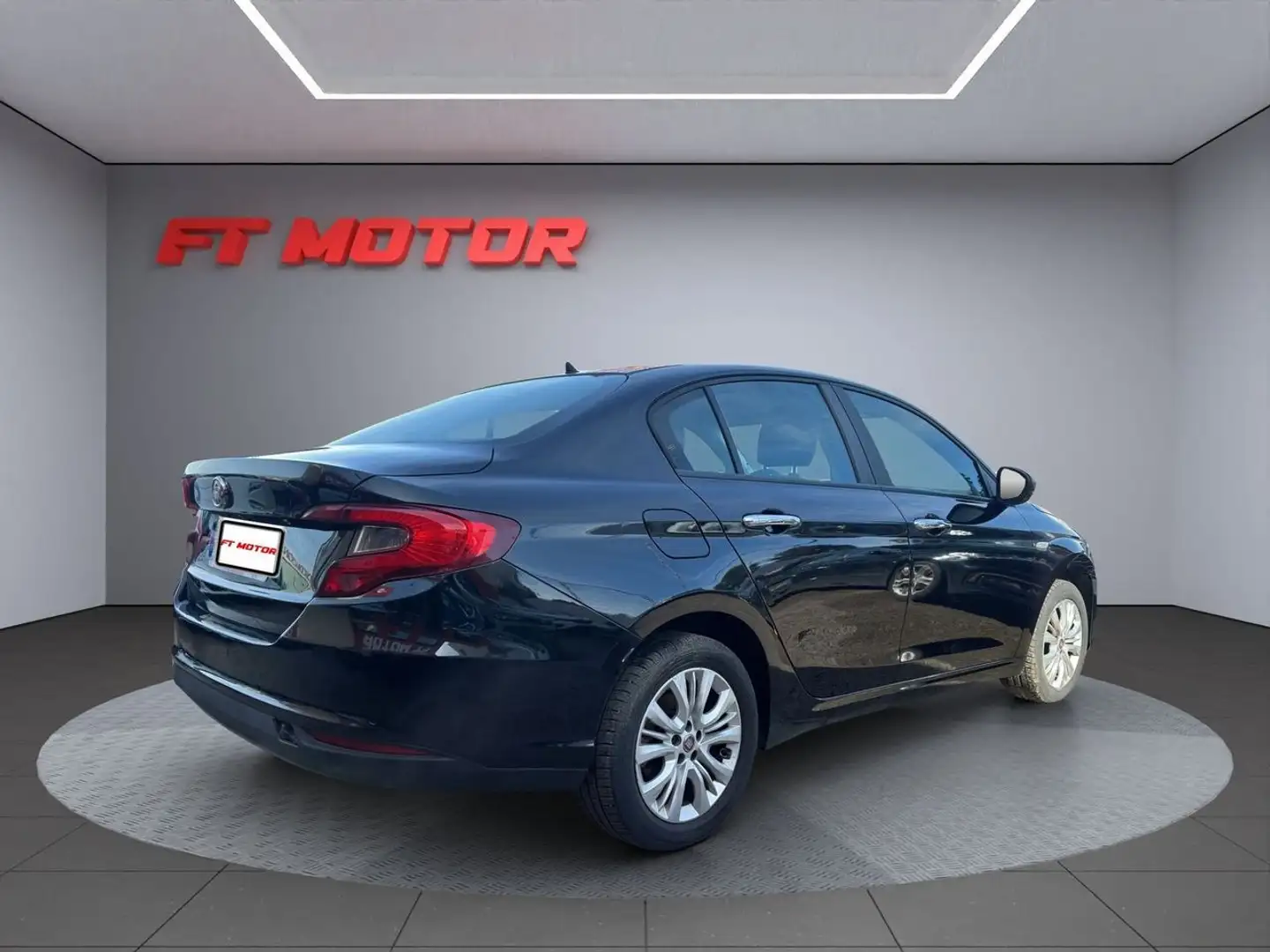 Fiat Tipo 1.4 T-Jet 16v Pop 88kW (120CV) GLP Noir - 2