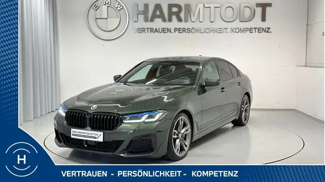 BMW M550 i xDrive *Individual / HUD / Laser*