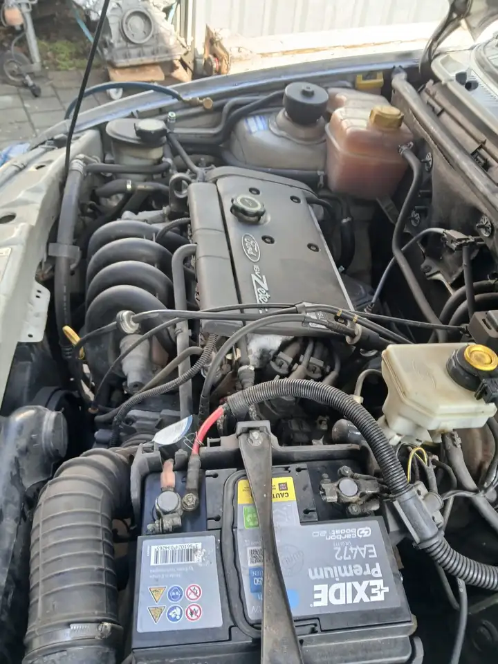 Ford Fiesta Ghia, foto 6