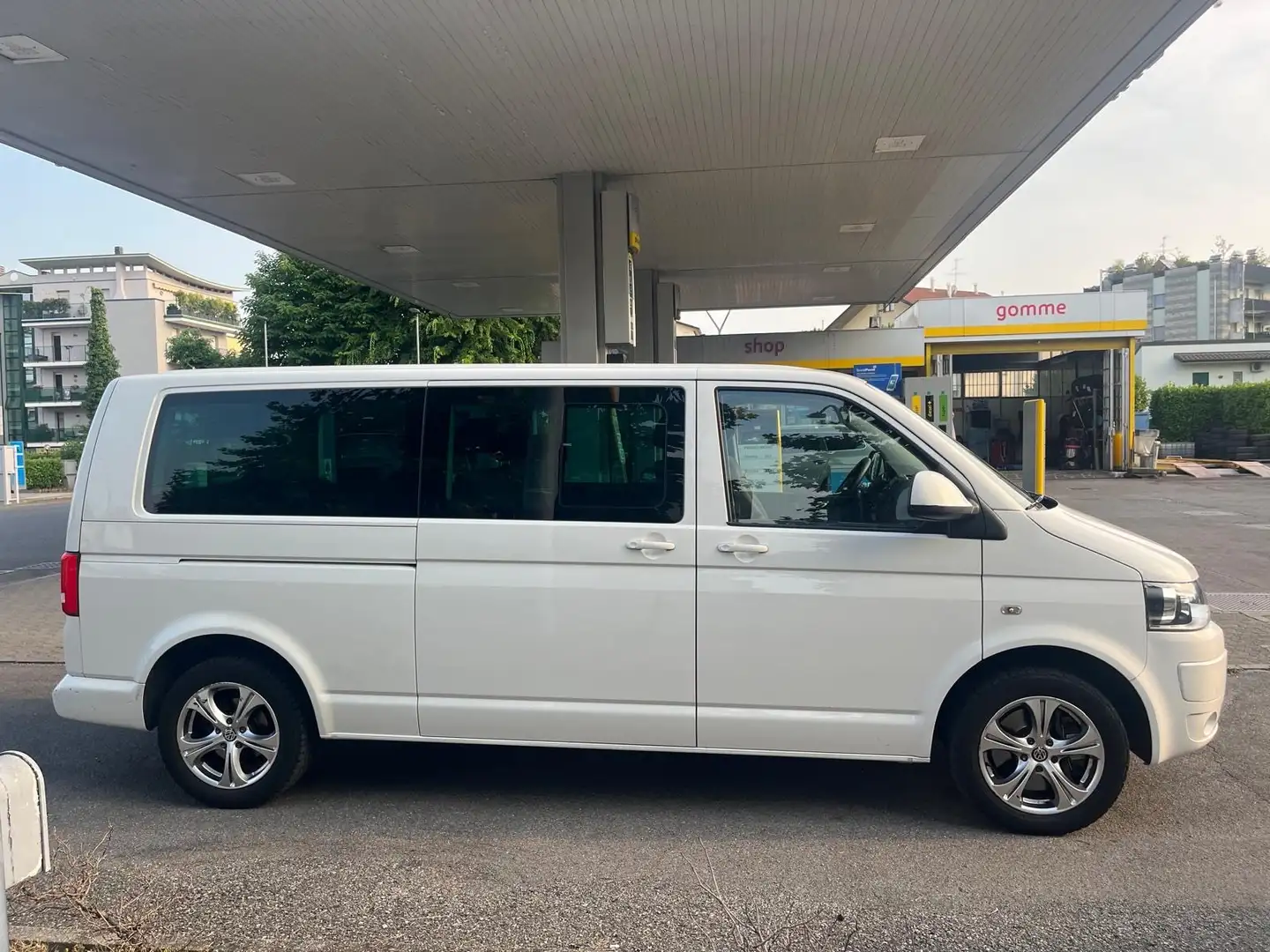 Volkswagen T5 Caravelle AUTOCARRO N1. -PREZZO + IVA - Biały - 2