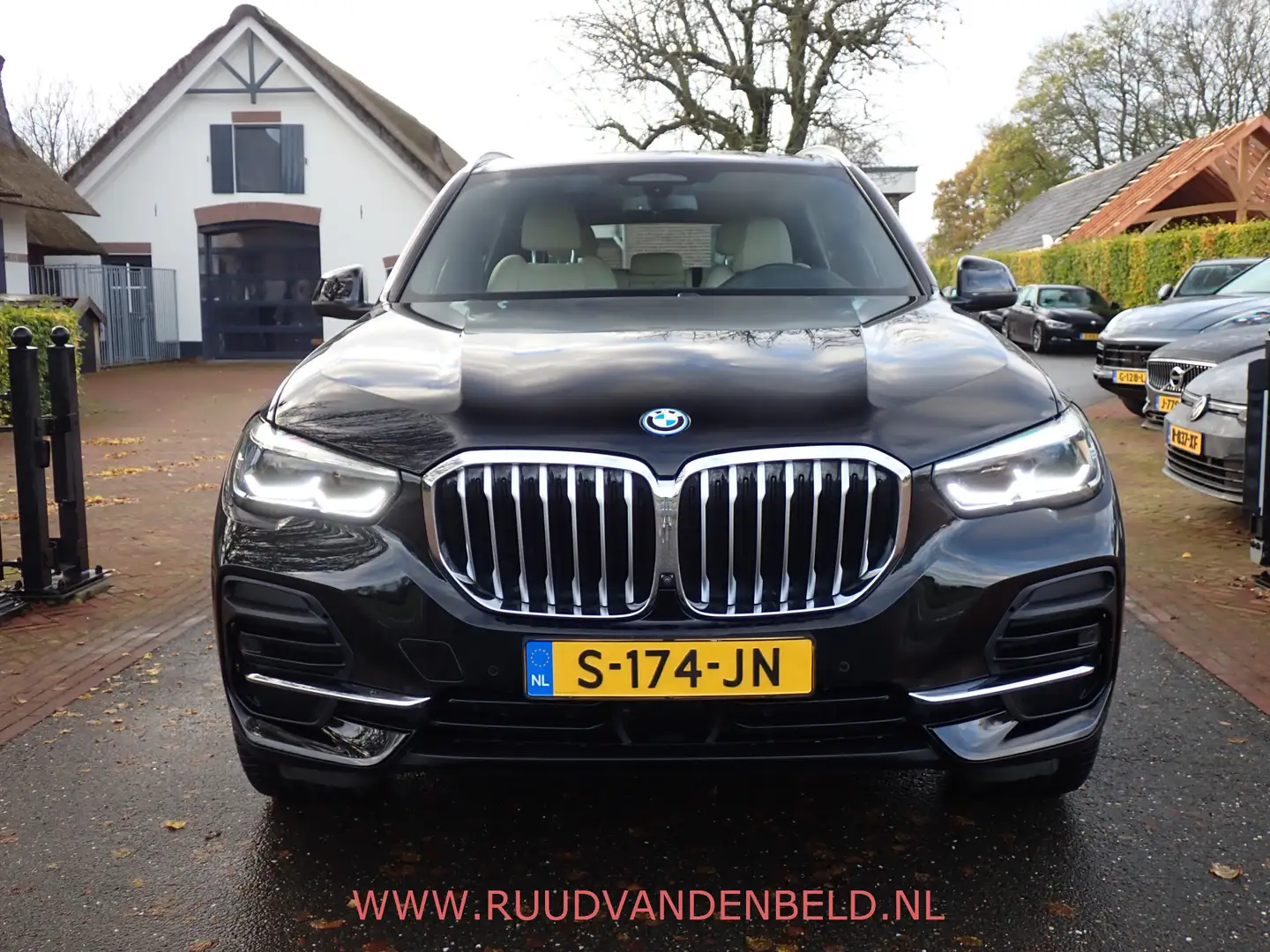 BMW X5 45E X-DRIVE HIGH EXE ACC+CO-PILOT/360*CAMERA/HEADU Schwarz - 2