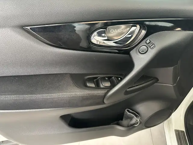 Nissan Qashqai view 15