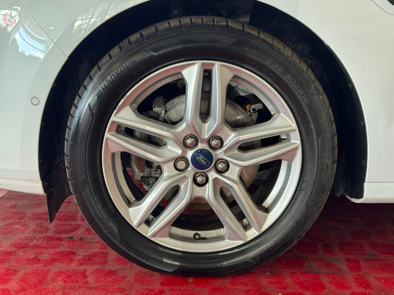 Ford S-Max Titanium — photo 4