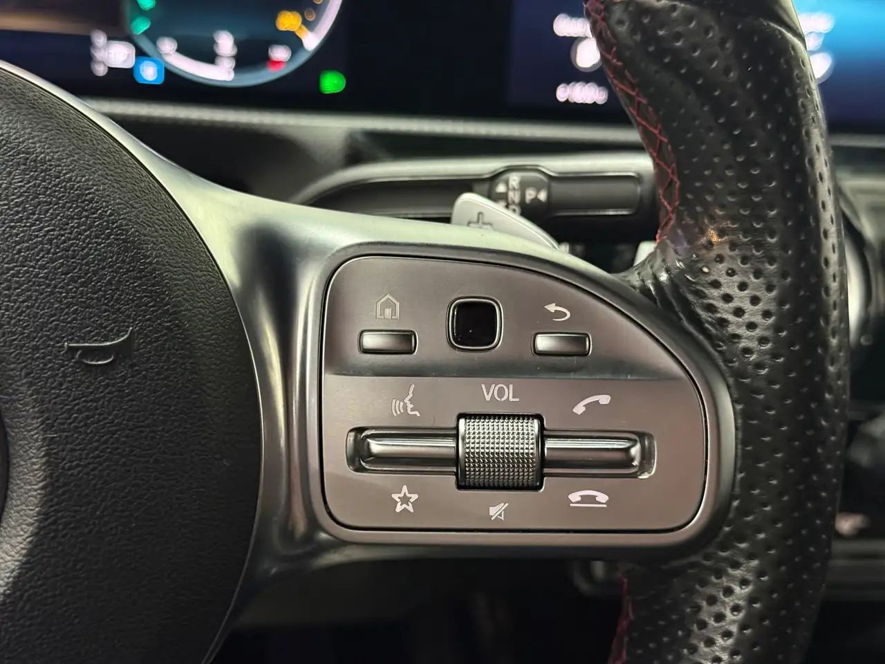 Mercedes-Benz A-Class Business Solution AMG MBUX LED Camera Crui, миниатюра 19