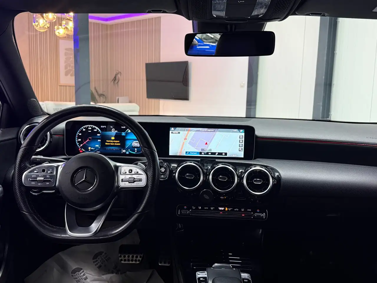 Mercedes-Benz A-Class Business Solution AMG MBUX LED Camera Crui, миниатюра 4