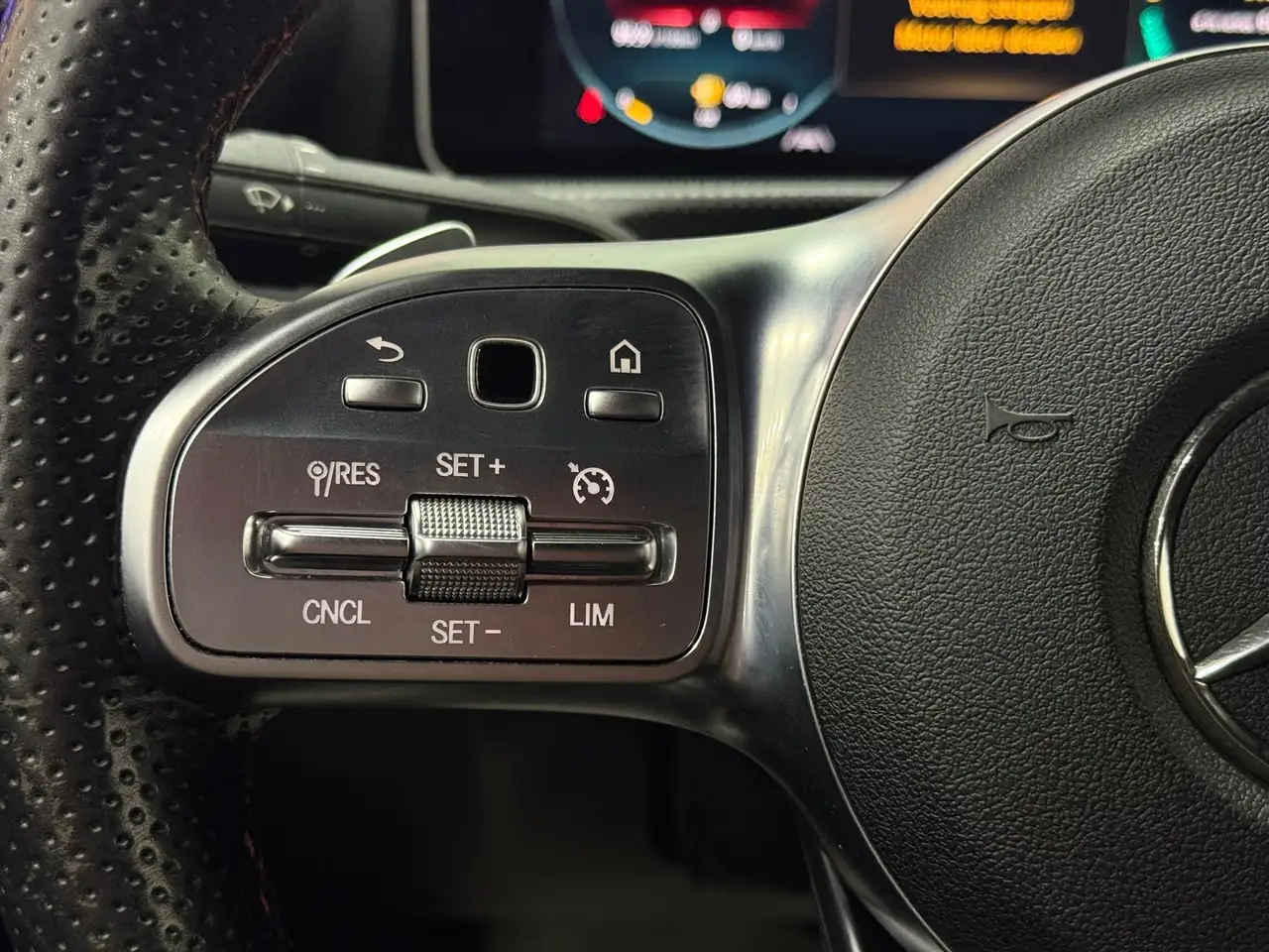 Mercedes-Benz A-Class Business Solution AMG MBUX LED Camera Crui, миниатюра 18