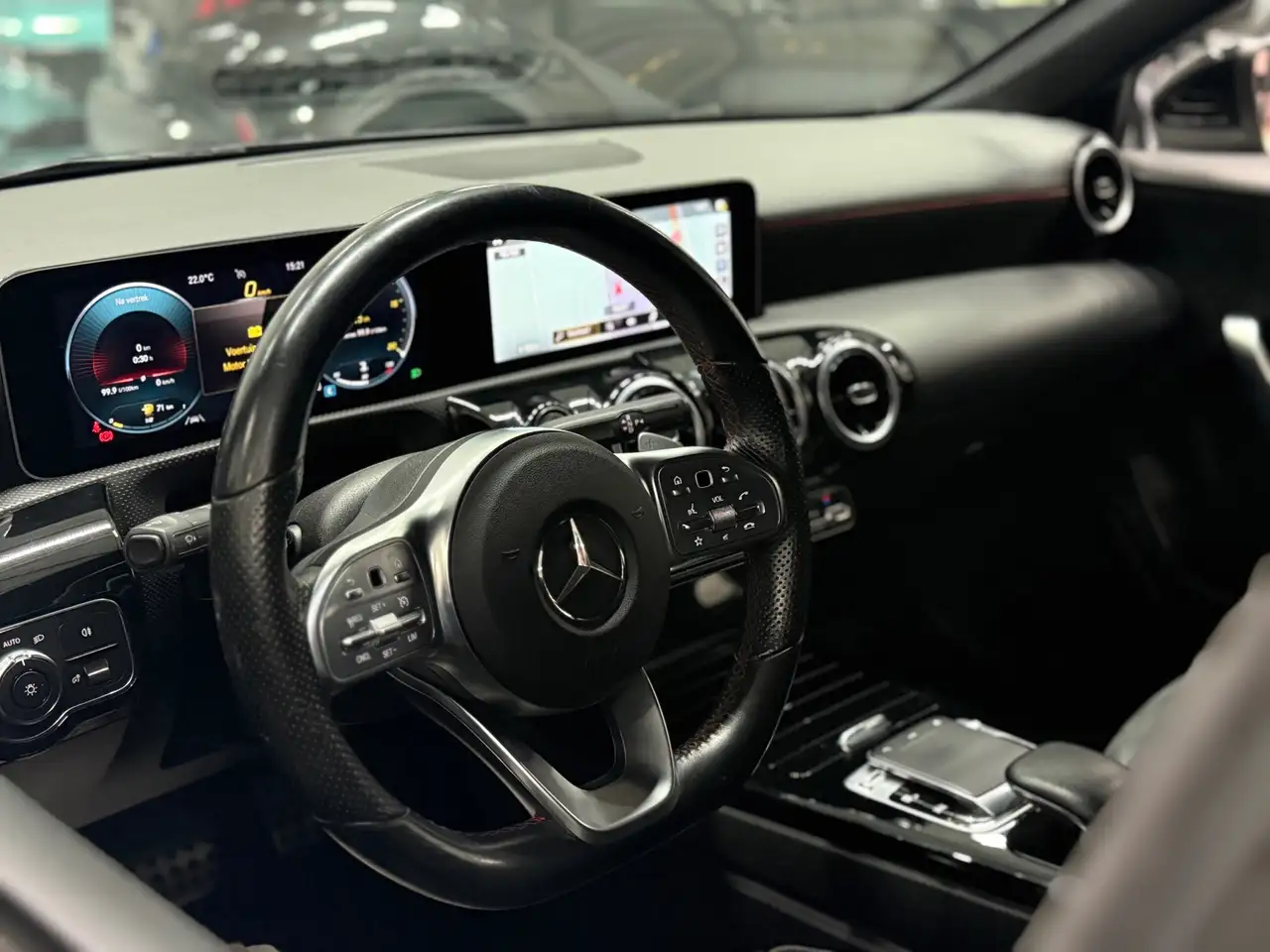 Mercedes-Benz A-Class Business Solution AMG MBUX LED Camera Crui, миниатюра 24