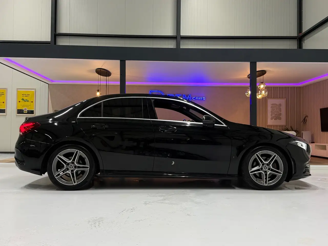 Mercedes-Benz A-Class Business Solution AMG MBUX LED Camera Crui, миниатюра 12