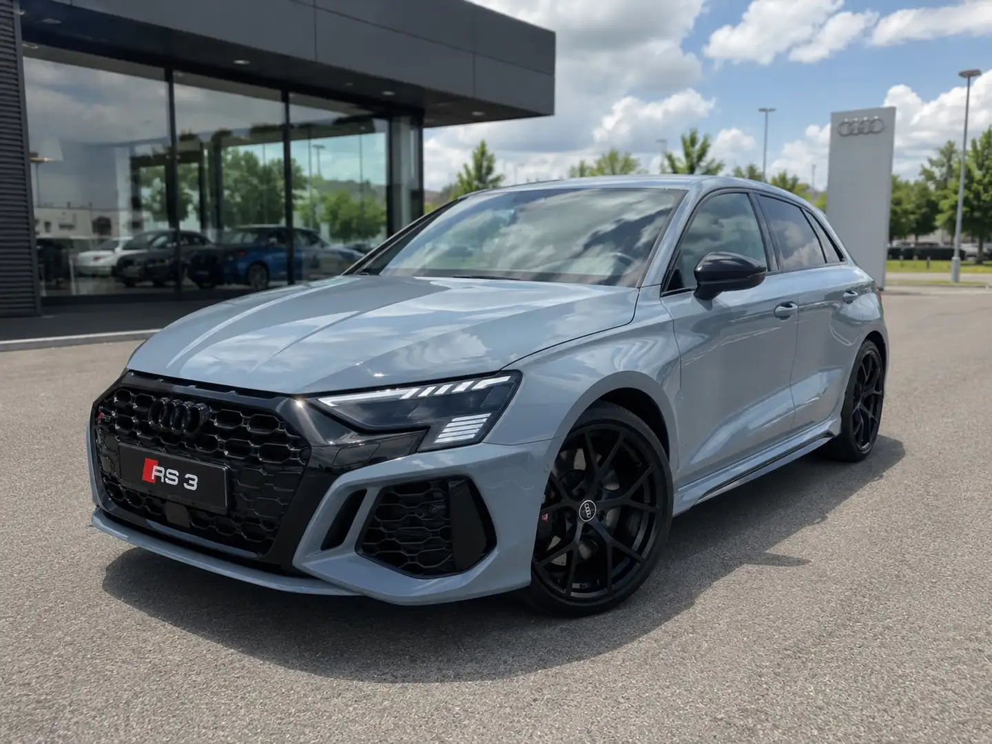 Audi RS3 RS3 SB TFSI quattro S-tronic Grau - 1