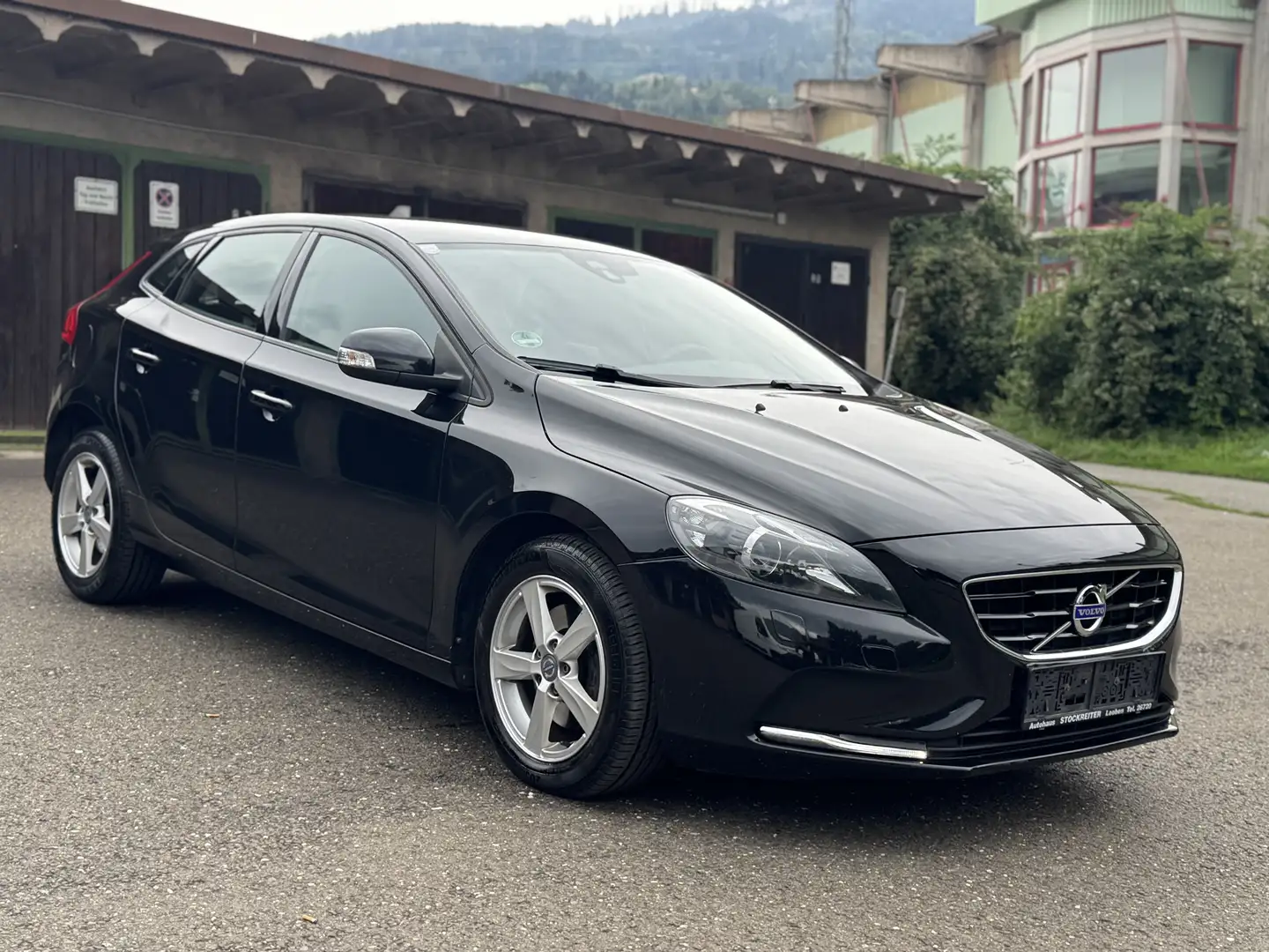 Volvo V40 2016 - 2